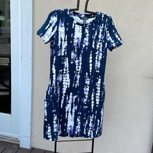 Ellen Tracy. XS t shirt dress with pockets